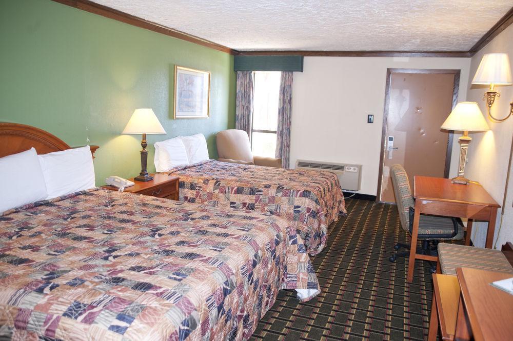 Victorian Inn & Suites Nacogdoches Ngoại thất bức ảnh
