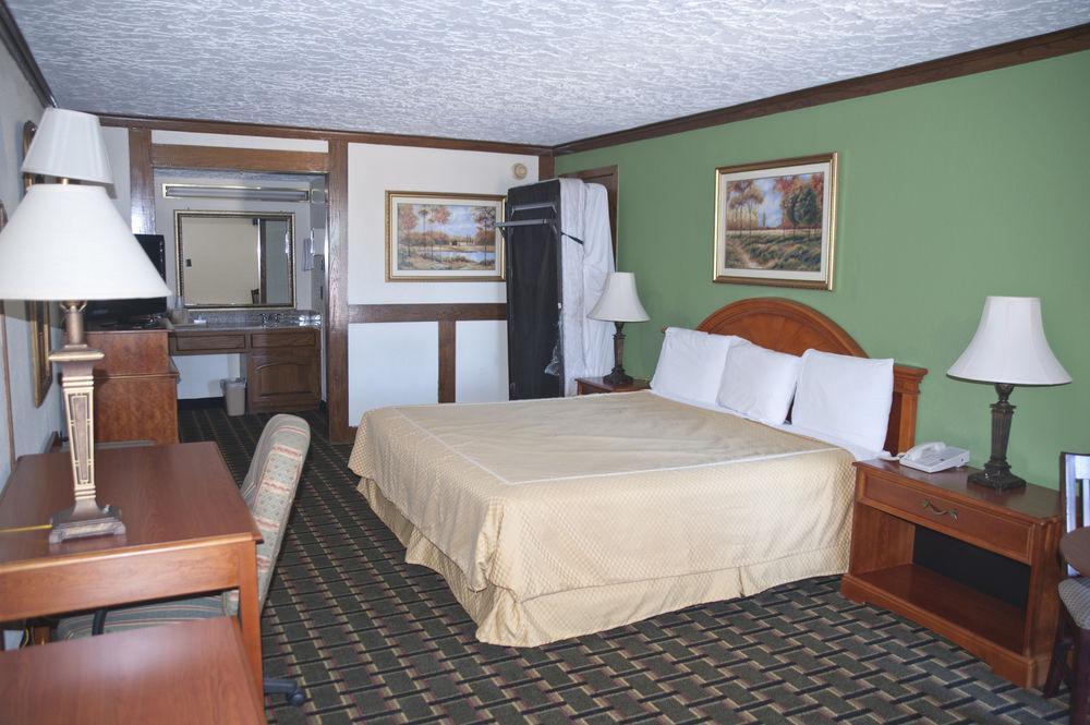 Victorian Inn & Suites Nacogdoches Ngoại thất bức ảnh