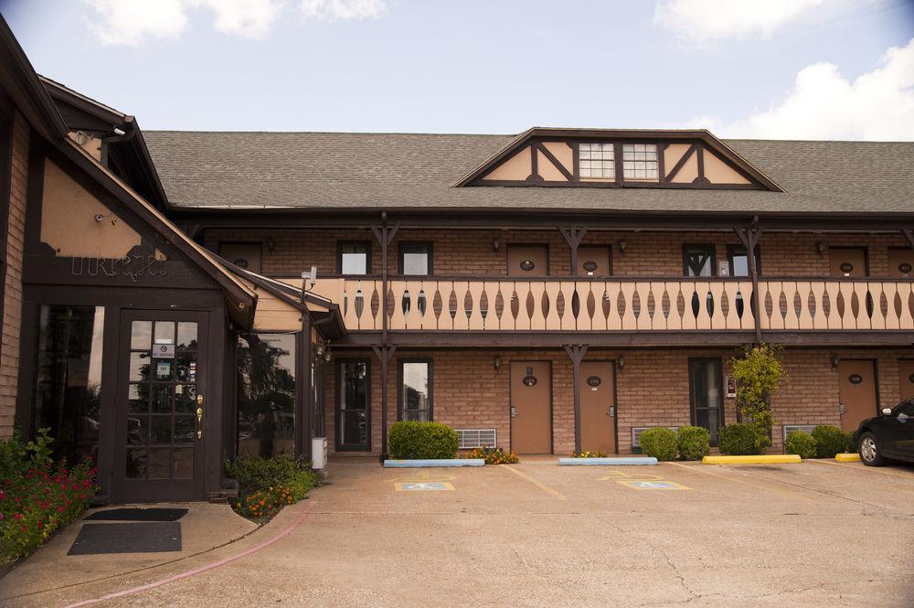 Victorian Inn & Suites Nacogdoches Ngoại thất bức ảnh