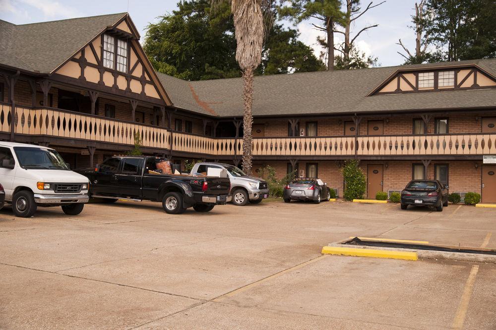 Victorian Inn & Suites Nacogdoches Ngoại thất bức ảnh