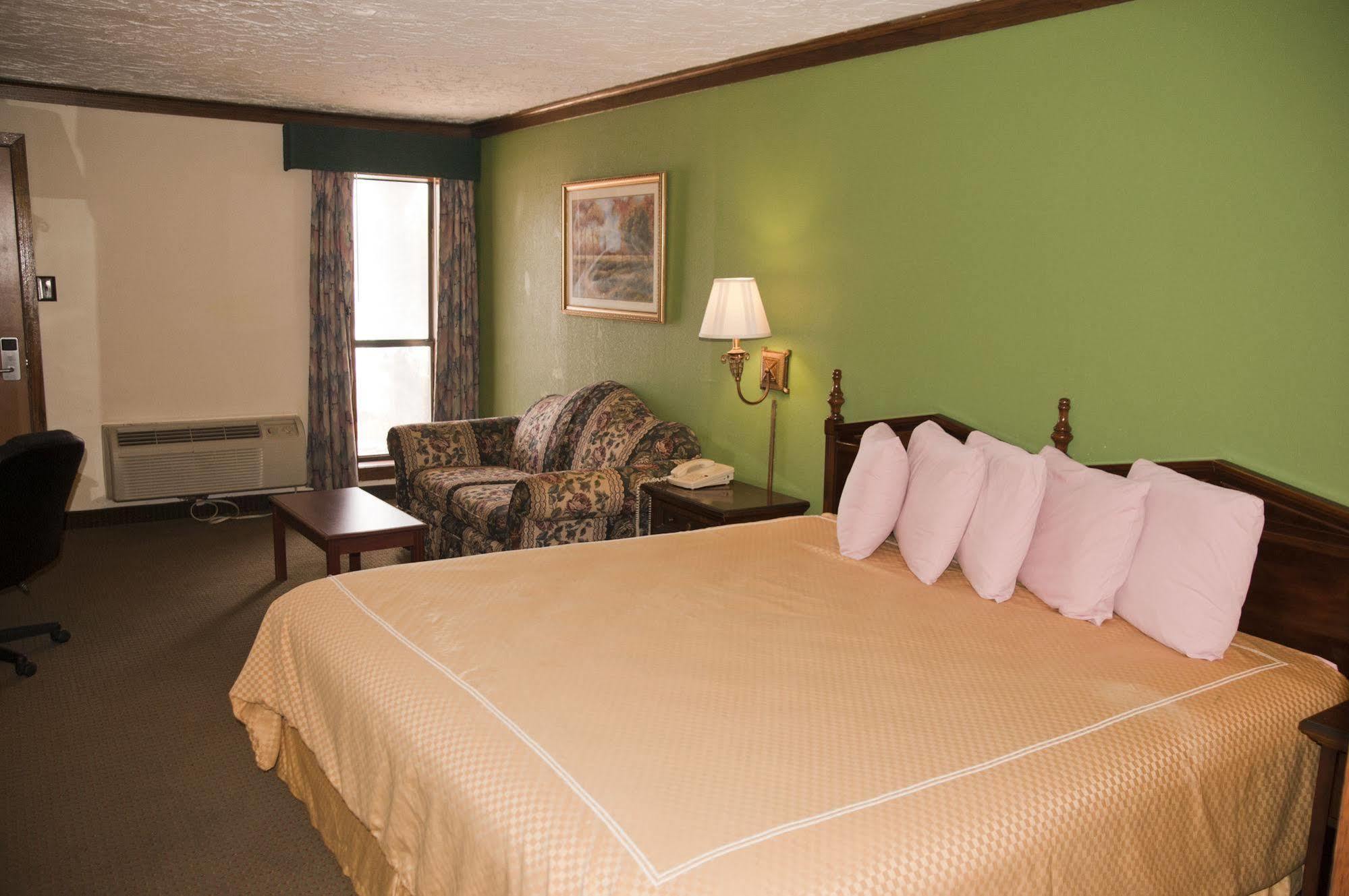 Victorian Inn & Suites Nacogdoches Ngoại thất bức ảnh