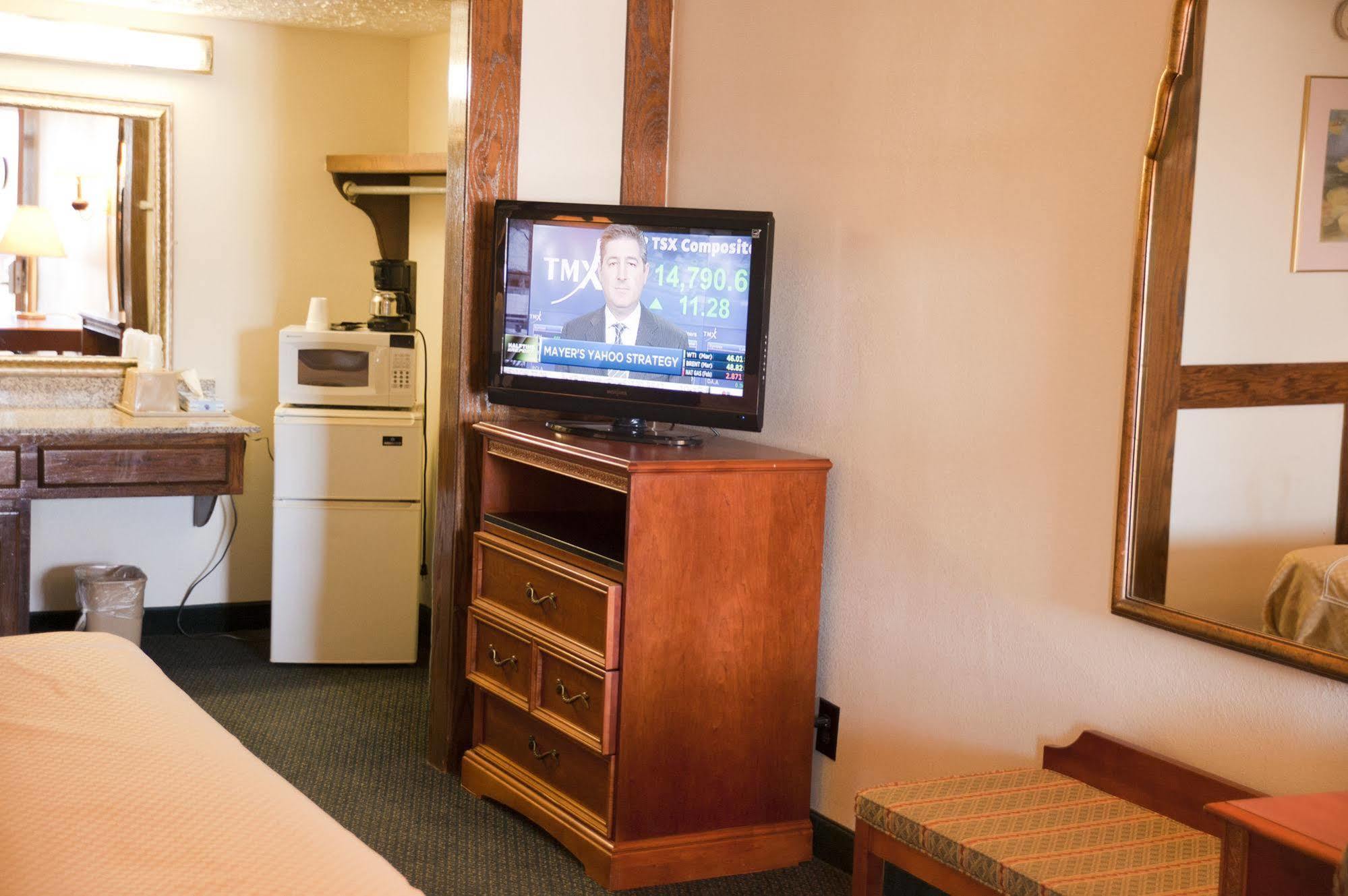 Victorian Inn & Suites Nacogdoches Ngoại thất bức ảnh