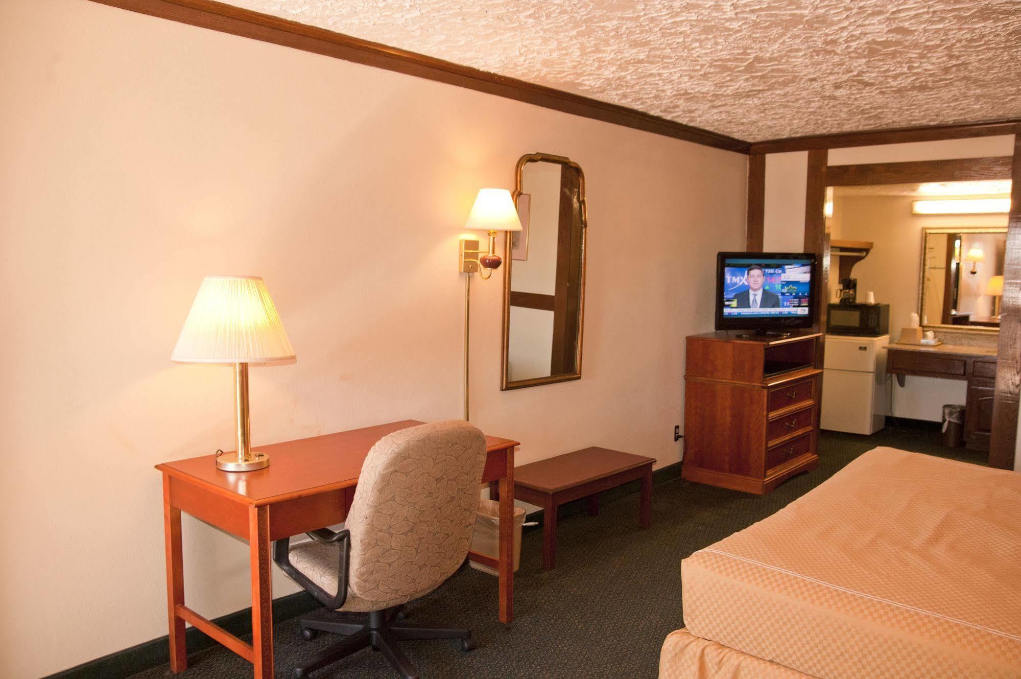 Victorian Inn & Suites Nacogdoches Ngoại thất bức ảnh