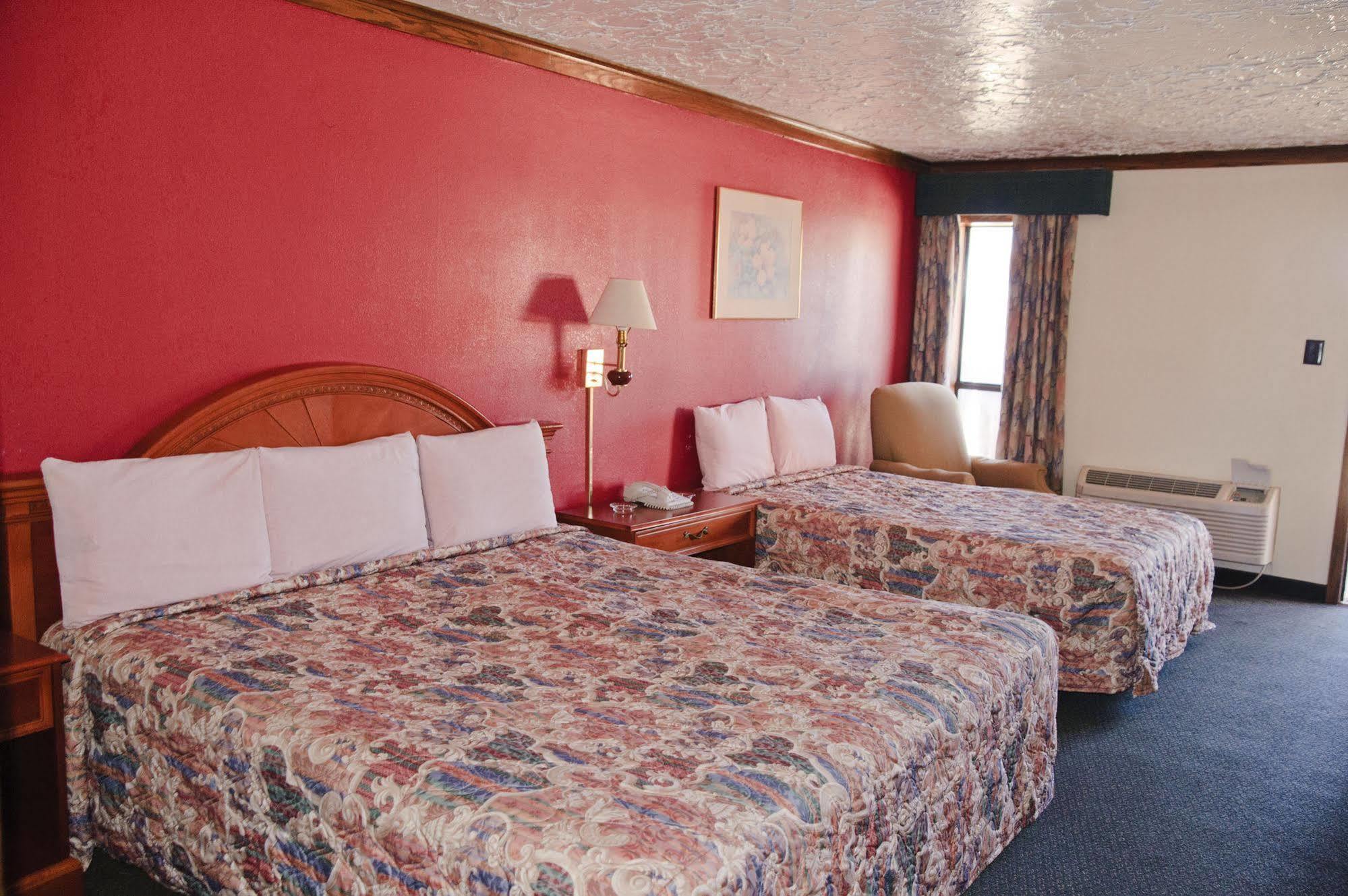 Victorian Inn & Suites Nacogdoches Ngoại thất bức ảnh