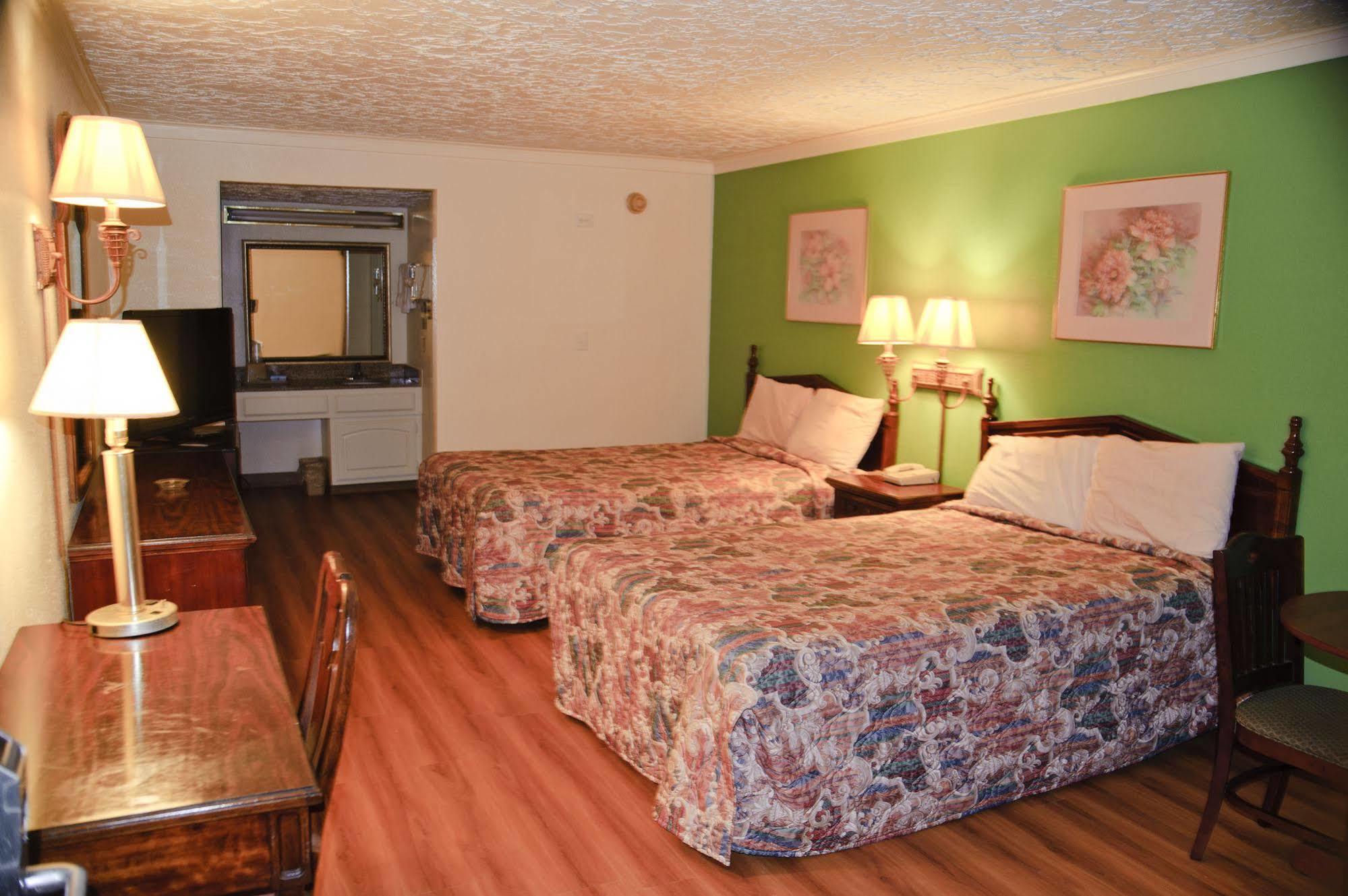 Victorian Inn & Suites Nacogdoches Ngoại thất bức ảnh